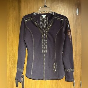 Sundance Catalog Embroidered Thermal long sleeve tee. Size M